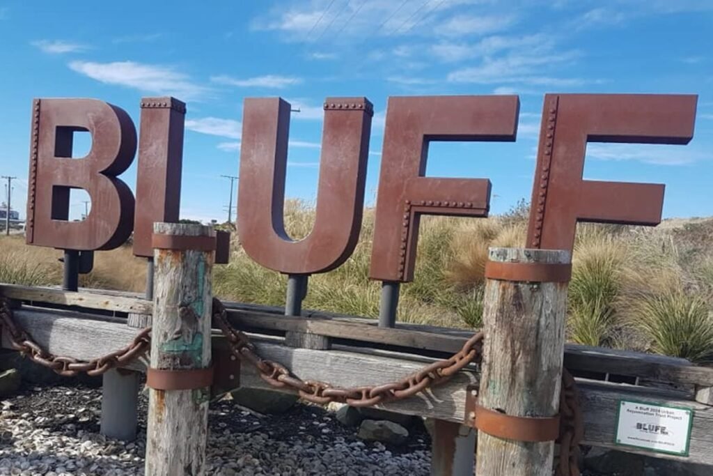 Bluff Sign
