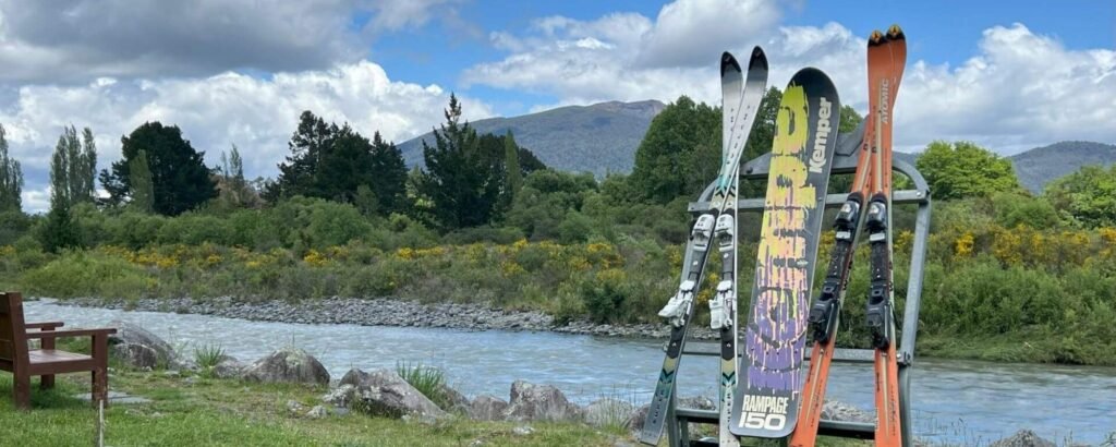 Turangi Signs