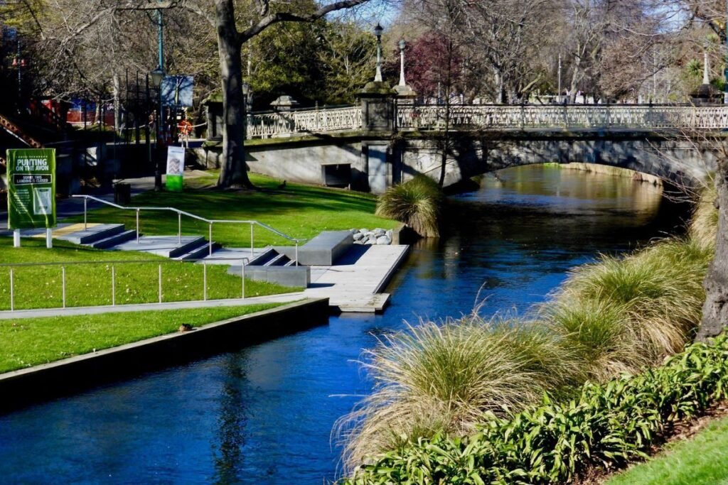 Christchurch - Avon River